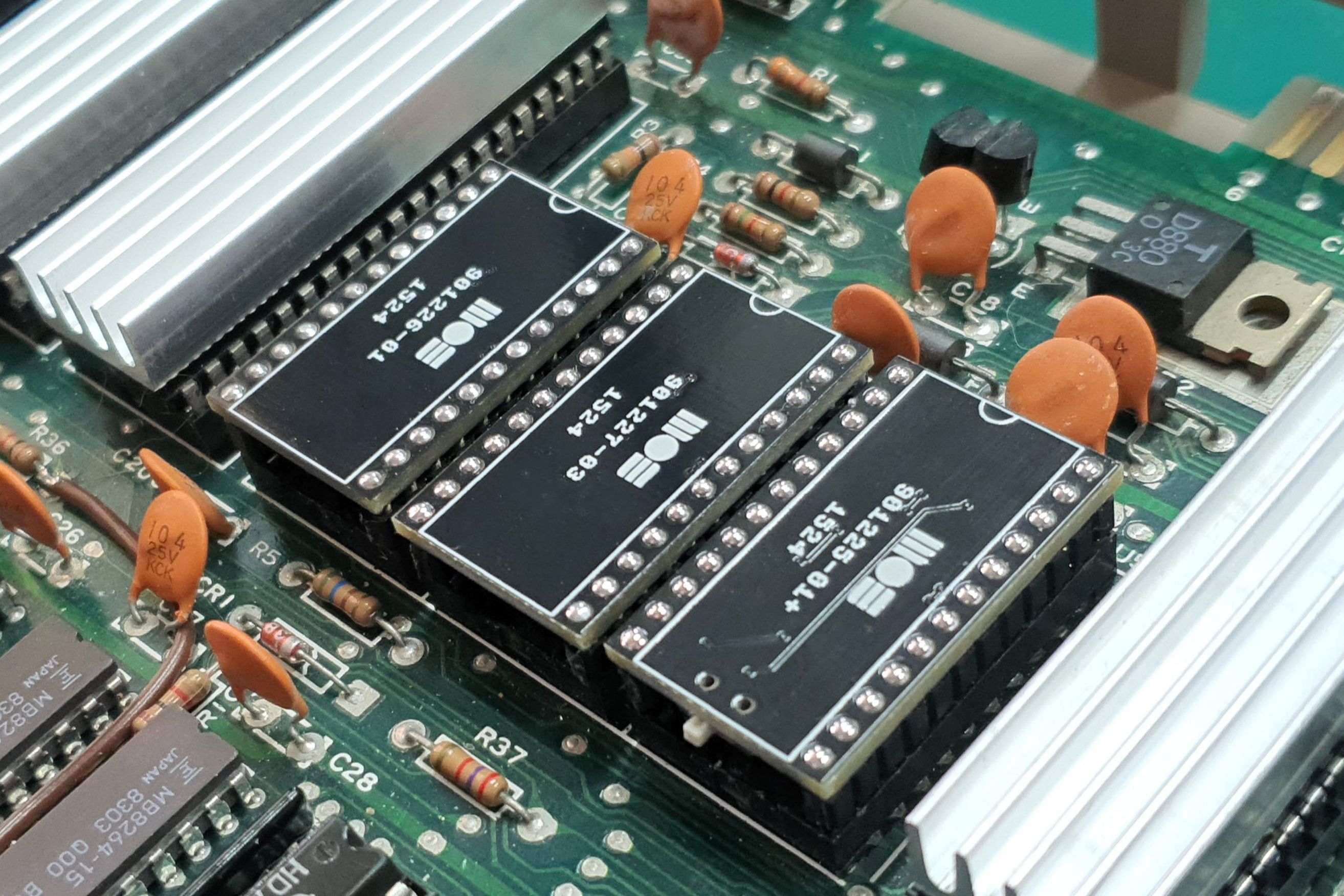 C64 Rom Files Commodore 64, SX-64 and 1541 replacement ROMs from TheRetroChannel on ...